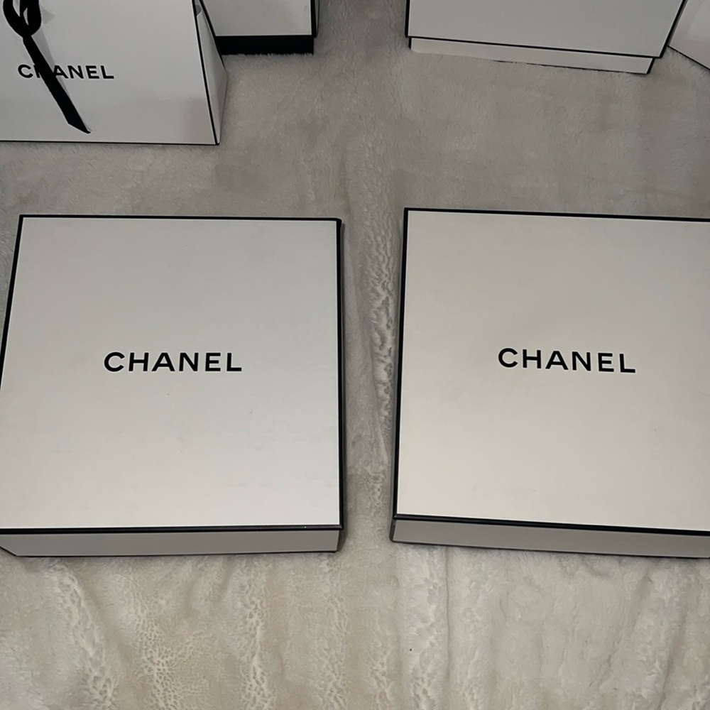 Chanel gift box set of 2